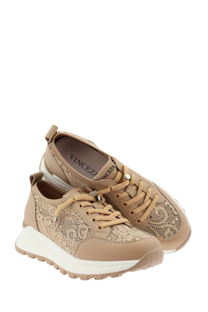 Beżowe półbuty damskie przewiewne z ekoskóry