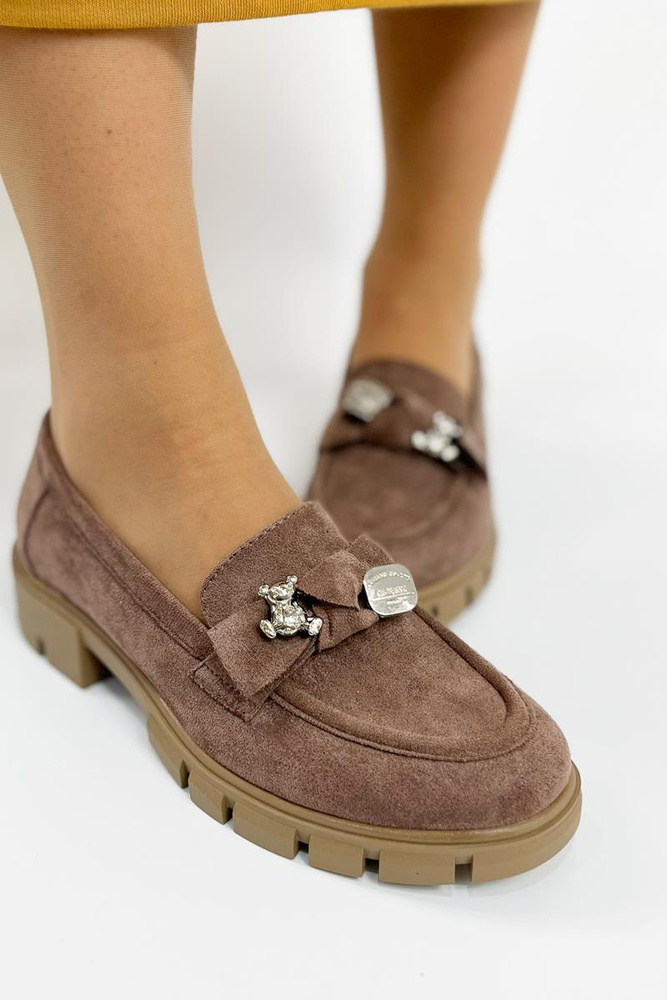 Жіночі коричневі замшеві лофери на платформі, сліпони
