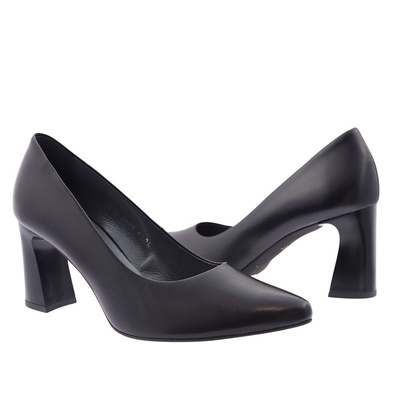 Чорні жіночі шкіряні човники на високому каблуці Kordel