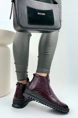 Botki damskie skórzane na koturnie z zamkiem bordowe