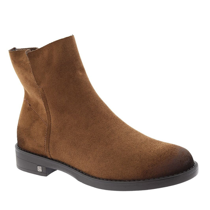 Черевики замшеві коричневого кольору, утеплені