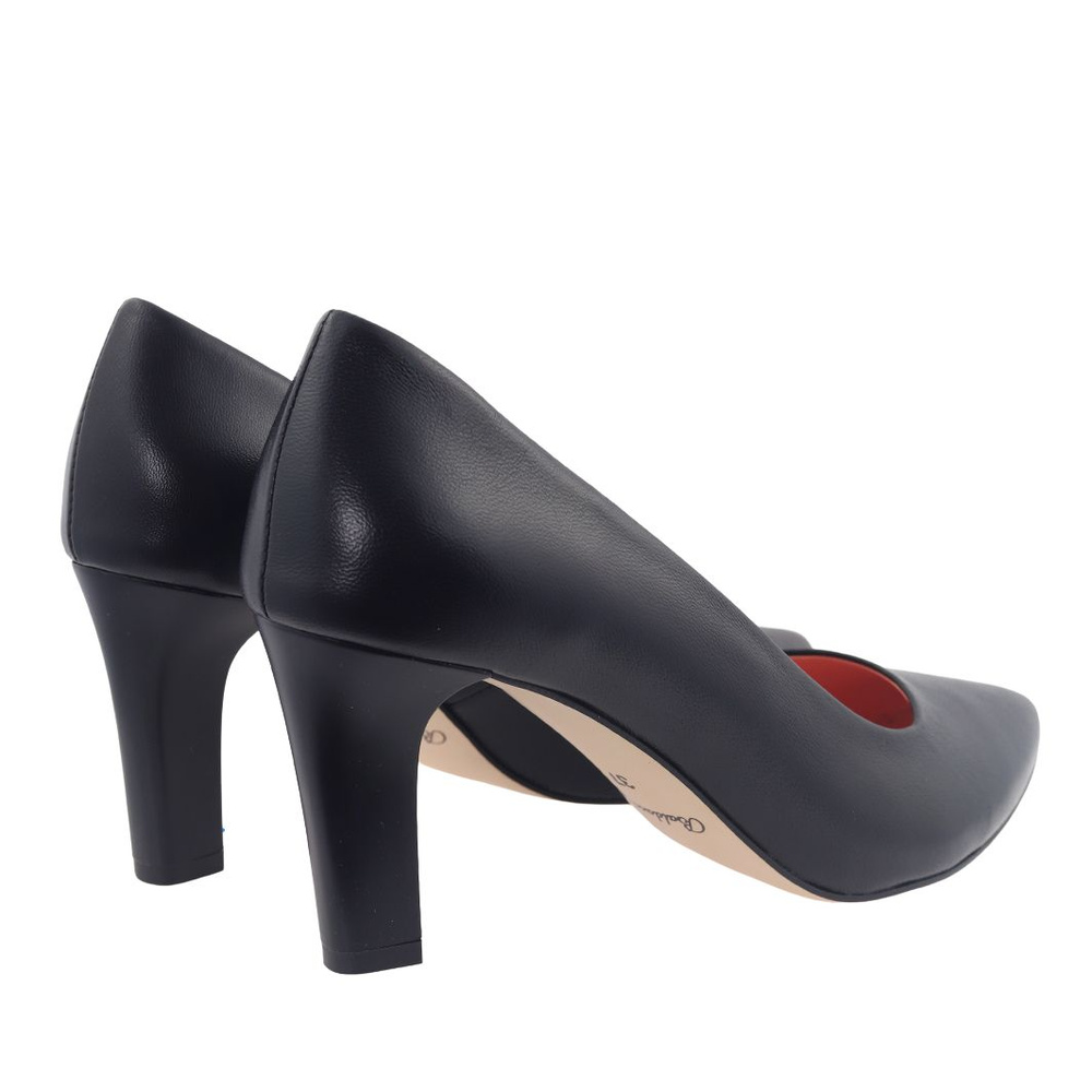 Чорні шкіряні туфлі Baldaccini на шпильці