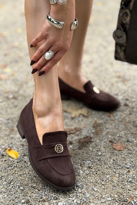 Czekoladowe mokasyny damskie zamszowe