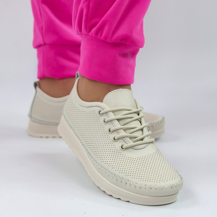 Półbuty skórzane ażurowe beżowe Vinceza