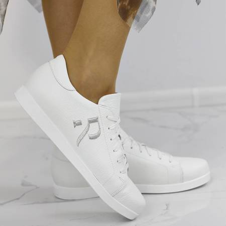 Białe sneakersy damskie ze skóry licowej Ryłko 