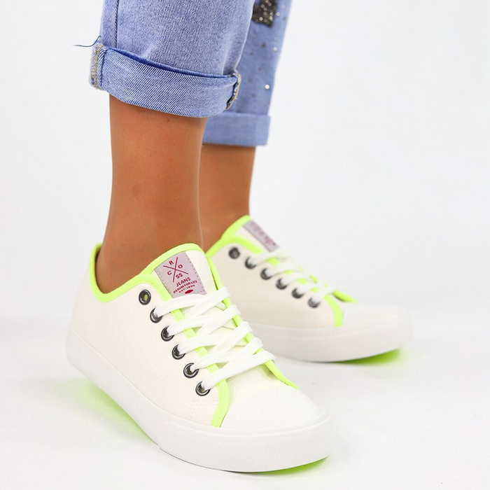 Кросівки Cross Jeans білі з жовтою обробкою 